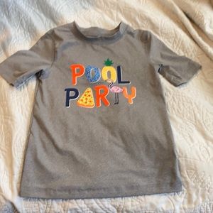 Pool shirt 🦖bundle and save!!